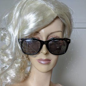 Meet your Posher, Valerie